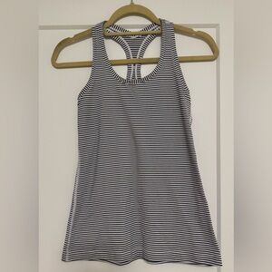 Lululemon Racerback Striped Black and White Tank Top size 4